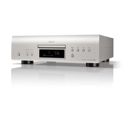 DENON DCD-30000NE lecteur SACD argent, vue trois quarts façade avec afficheur et tiroir CD fermé