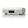 DENON DCD-30000NE lecteur SACD argent, vue trois quarts façade avec afficheur et tiroir CD fermé