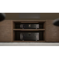 MARANTZ AMP 30 amplificateur de puissance installé avec préamplificateur dans meuble hi-fi en bois