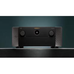MARANTZ AV 20 préamplificateur AV, vue de face logo Marantz rétroéclairé sur écran