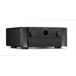 MARANTZ AV 20 préamplificateur home cinéma, vue trois quarts finition noire flancs carbone