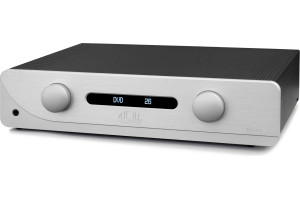 ATOLL IN300 EVO amplificateur intégré HI-FI finition aluminium, vue trois quarts façade avec afficheur OLED