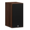 TRIANGLE BOREA BR04 enceinte bibliothèque noyer, vue trois quarts avec cache tissu noir monté