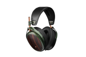MEZE MEZE STRADA casque haute fidélité vert et bois, vue trois quarts arceau cuir et détails cuivre