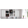 DALI PHANTOM S-180 enceintes encastrables murales installées avec grilles blanches dans salon décoré