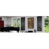 DALI PHANTOM S-280 paire d'enceintes murales encastrées dans salon avec piano et tableau