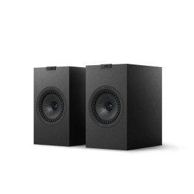 KEF Q3 META enceintes bibliothèque HI-FI noir, paire vue trois quarts avec tweeter Uni-Q coaxial