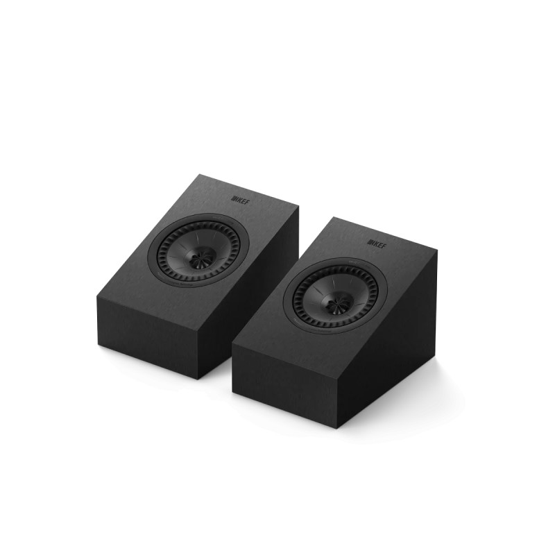 KEF Q8 META enceinte Atmos noire, paire vue trois quarts face avec haut-parleur Uni-Q inclinés