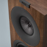 KEF Q-Concerto META gros plan driver Uni-Q coaxial et logo KEF finition noyer