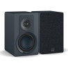 DALI KUPID enceinte bibliothèque HI-FI bleue, paire vue trois quarts avec et sans cache tissu