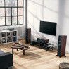 DYNAUDIO EMIT 30 enceintes colonnes noyer en configuration home cinéma avec TV et centrale