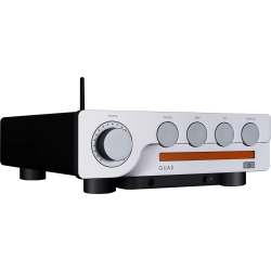 QUAD QUAD 3 amplificateur intégré, vue trois quarts façade argentée et flancs noirs avec antenne