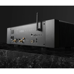 QUAD PLATINA STREAM (Noir) lecteur réseau, connectique arrière antenne Wi-Fi et dissipateur latéral