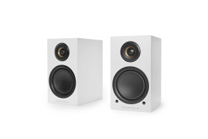 TRIANGLE LN01A paire enceintes actives Bluetooth finition blanche, vue de trois quarts tweeter et boomer apparents