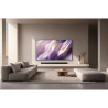 SAMSUNG TQ65S99H TV OLED 65 pouces, écran mural avec barre de son dans salon minimaliste gris