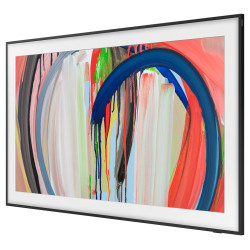 SAMSUNG The Frame 55" (55LS03H) TV QLED Lifestyle, vue trois quarts droite cadre noir mode art