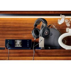 FOCAL UTOPIA reconditionné casque hifi avec lecteur Naim, étui de transport et arceau cuir